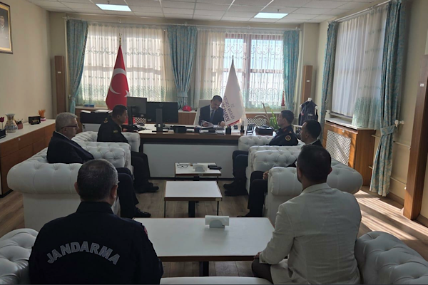 Vali Aktaş, Gündoğdu Geri Gönderme Merkezi’ni denetledi
