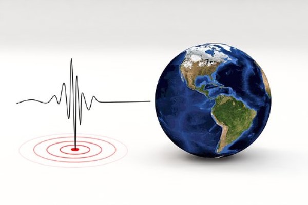 Panama’da 7,9 büyüklüğünde deprem
