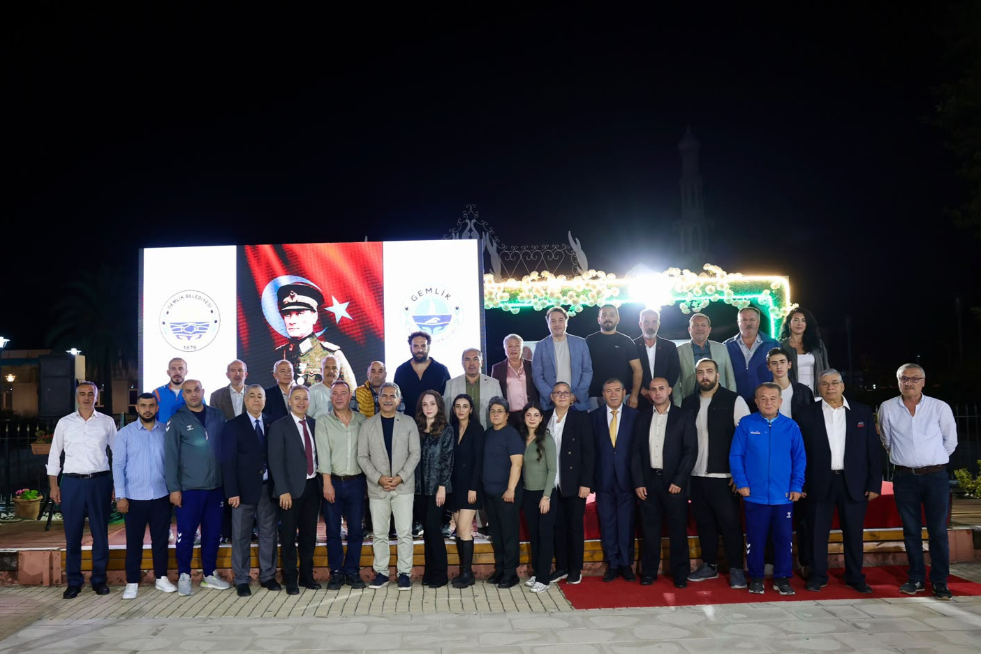 Gemlik Belediyespor, Dayanışma Gecesi'nde bir araya geldi