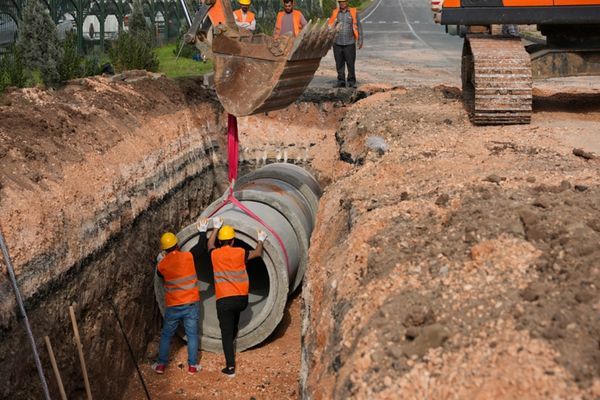 DİSKİ, Seyrantepe’de çökmelere neden olan hattı yeniliyor